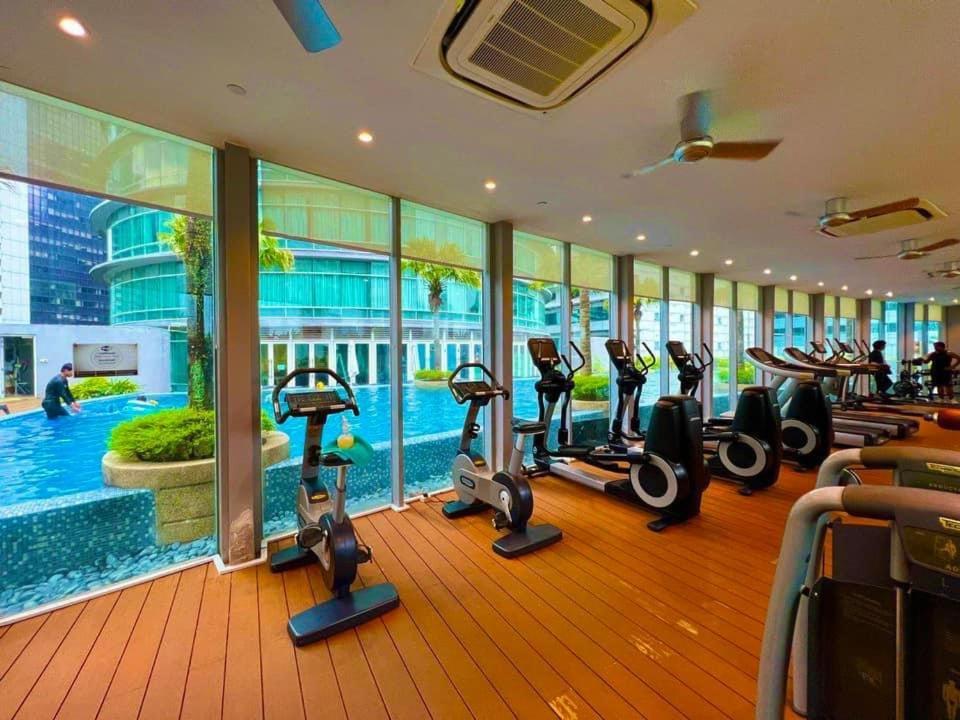 Vortex Suites Klcc 2Bedroom & 3Bedroom Apartment クアラルンプール エクステリア 写真